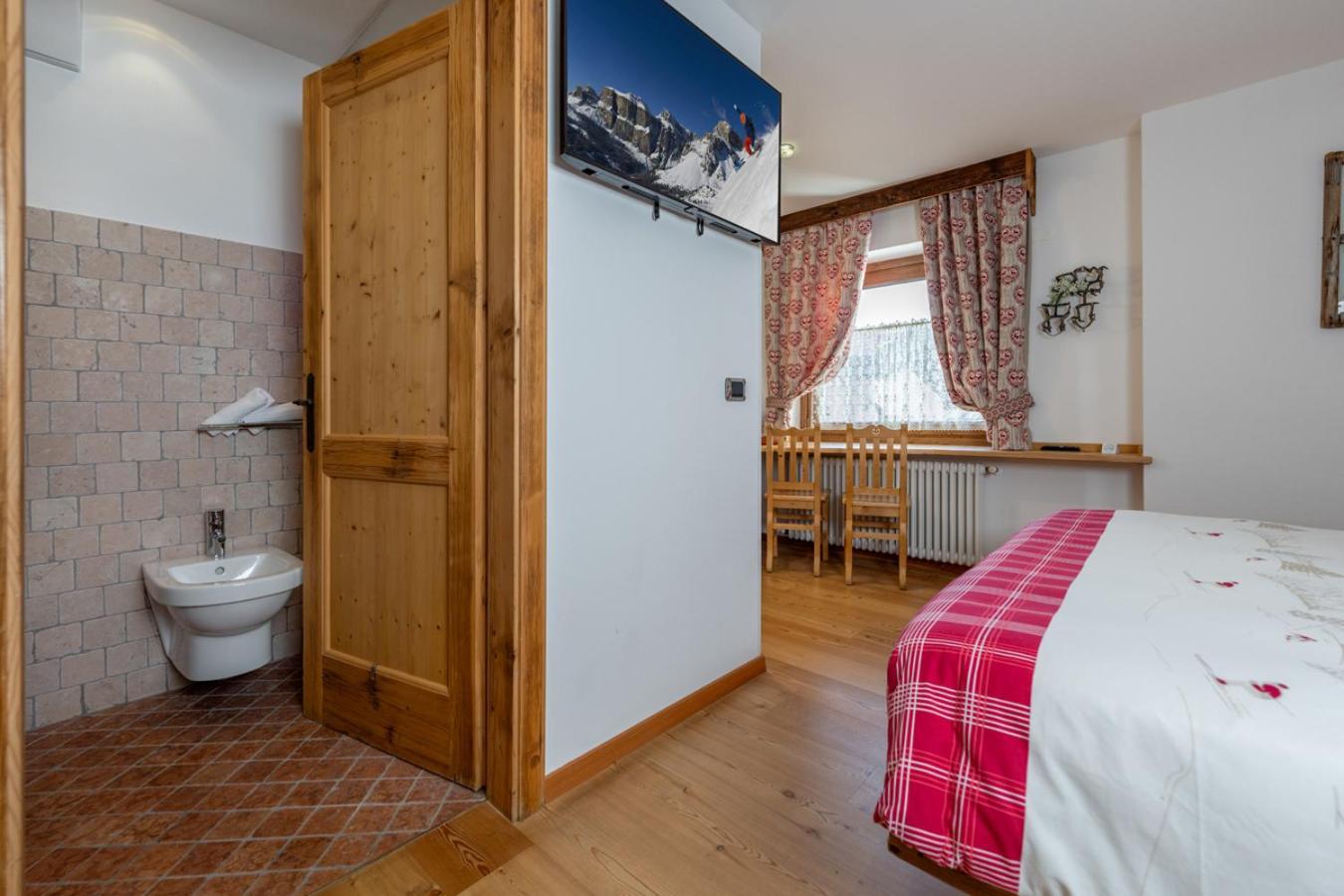 Garni Ladin Otel Vigo di Fassa Dış mekan fotoğraf