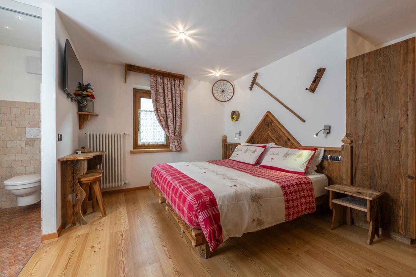 Garni Ladin Otel Vigo di Fassa Dış mekan fotoğraf